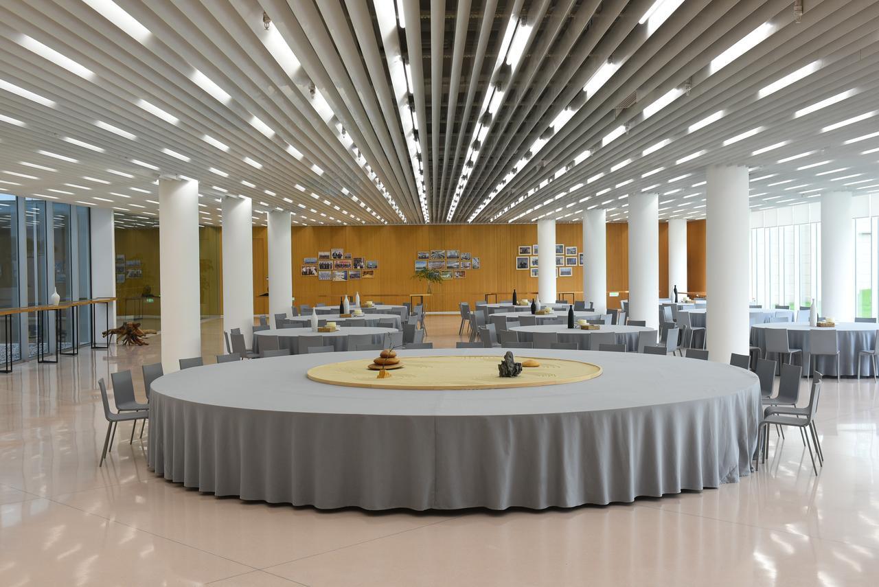 Jiaxing Goliah Hotel Екстер'єр фото