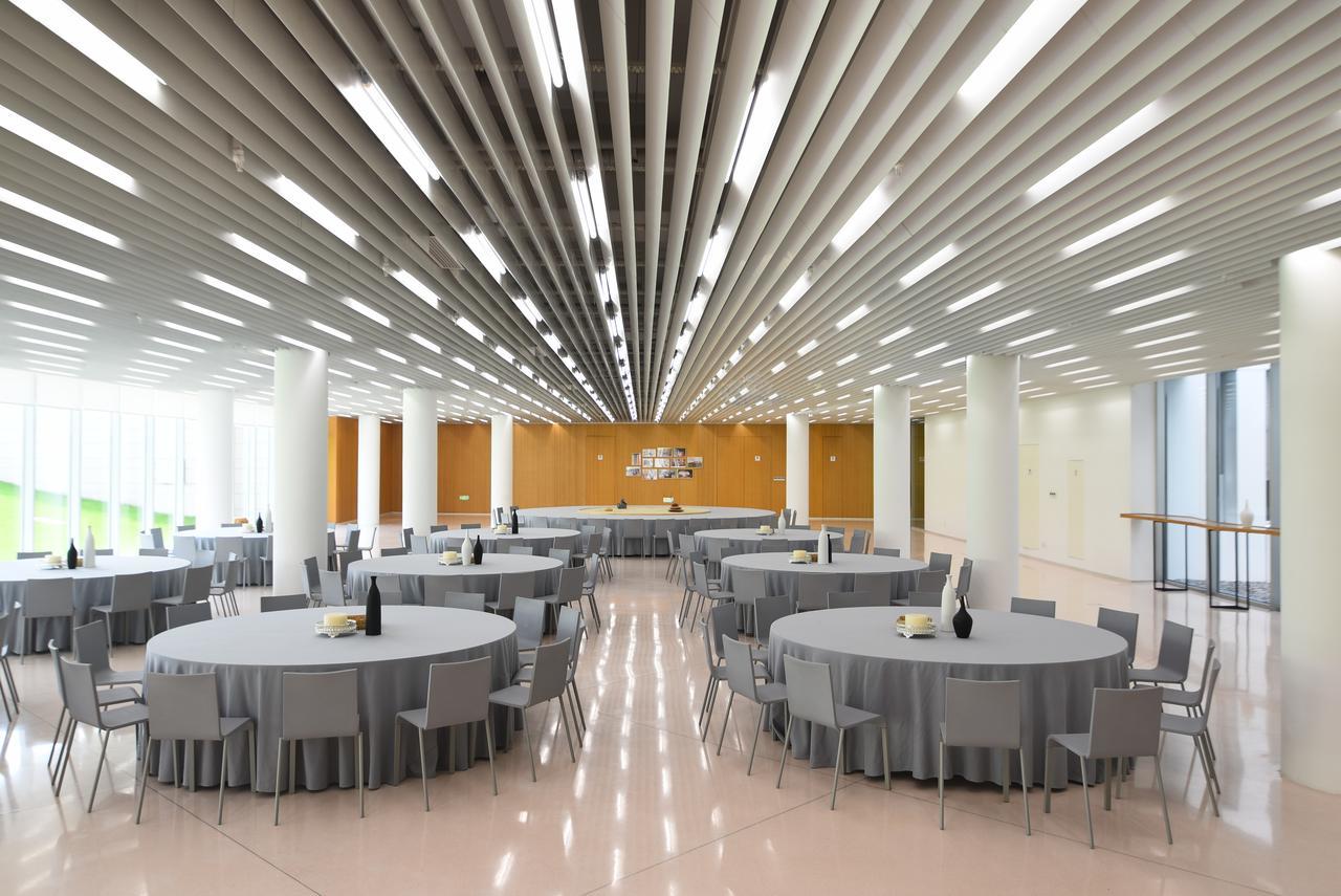 Jiaxing Goliah Hotel Екстер'єр фото