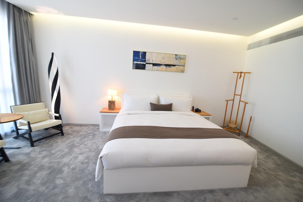 Jiaxing Goliah Hotel Екстер'єр фото
